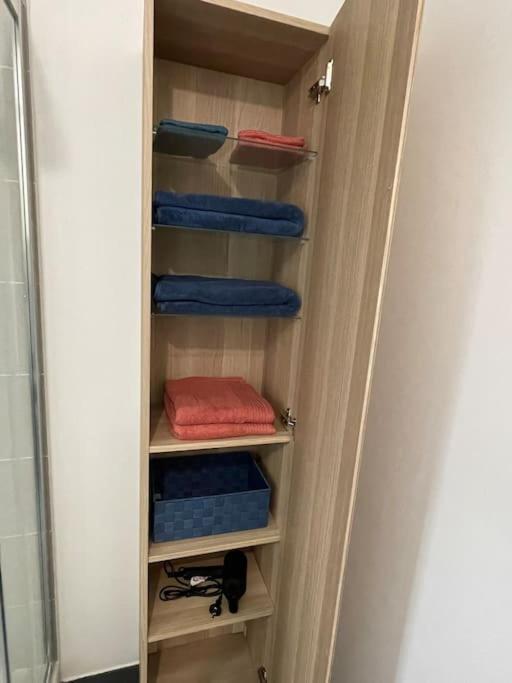 Superbe T2 Proche De La Gare Rer Tgv Massy Palaiseau Apartment Bagian luar foto