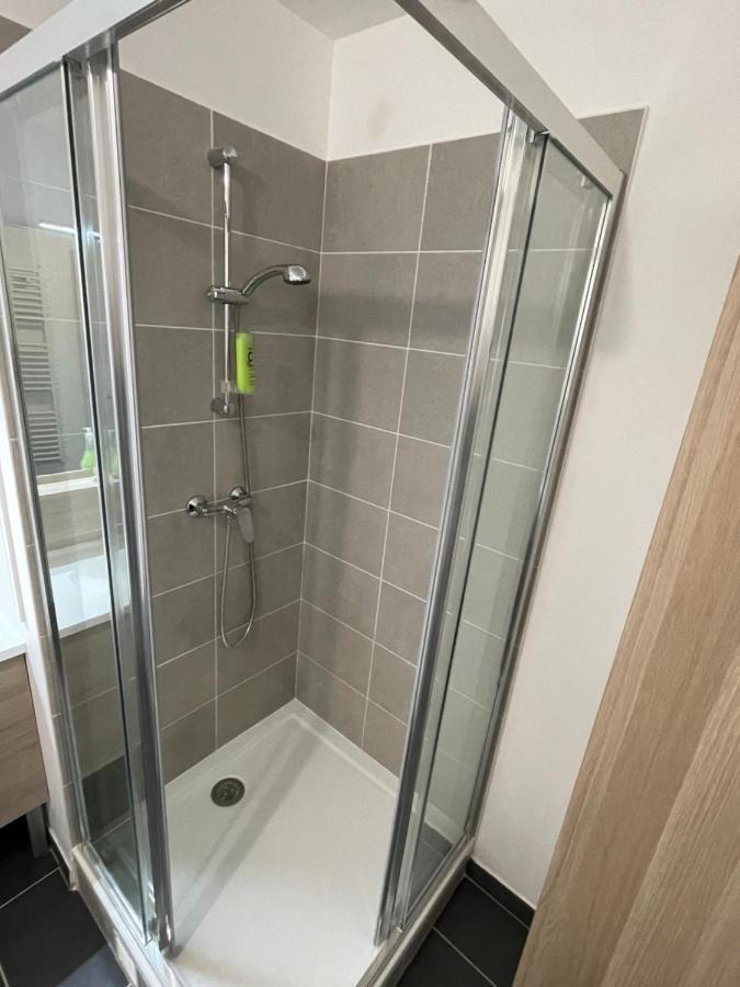 Superbe T2 Proche De La Gare Rer Tgv Massy Palaiseau Apartment Bagian luar foto